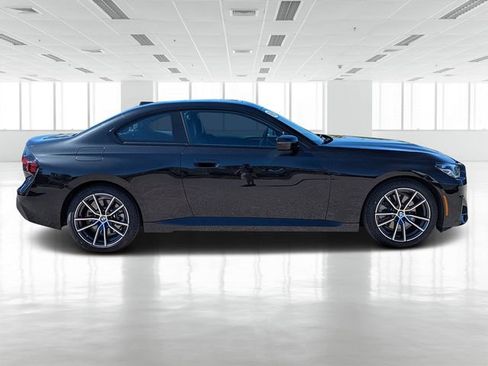 Certified 2024 BMW 230i Coupe w/ Premium Package image 3
