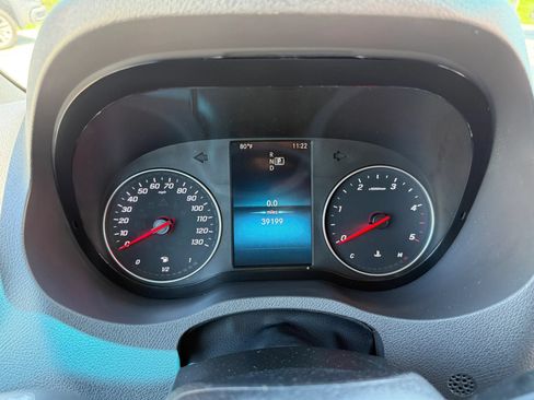 Used 2022 Mercedes-Benz Sprinter 2500 image 19