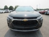 Used 2025 Chevrolet Trax LT w/ Driver Confidence Package image 4