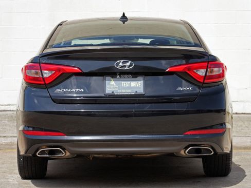Used 2015 Hyundai Sonata Sport w/ Option Group 03 FWD image 9