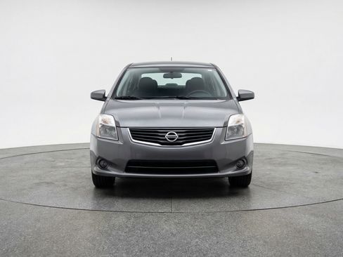 Used 2025 Nissan Sentra S image 2