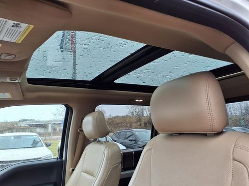 Used 2017 Ford F150 Lariat w/ Equipment Group 502A Luxury image 13