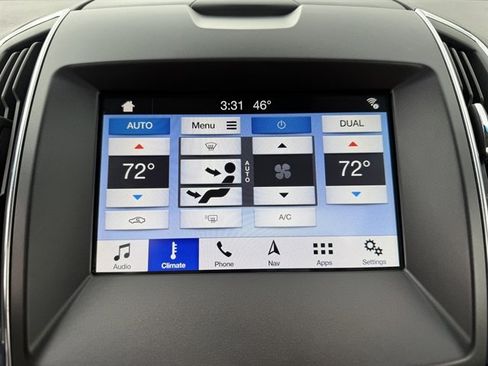 Used 2019 Ford Edge Titanium w/ Equipment Group 301A image 16