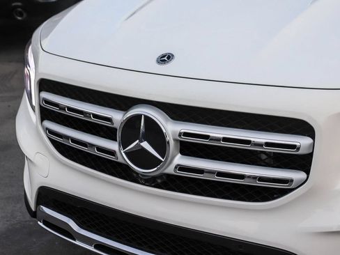 Used 2021 Mercedes-Benz GLB 250 image 6