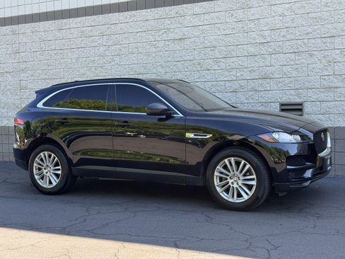 Used 2019 Jaguar F-PACE Prestige AWD/4WD image 18