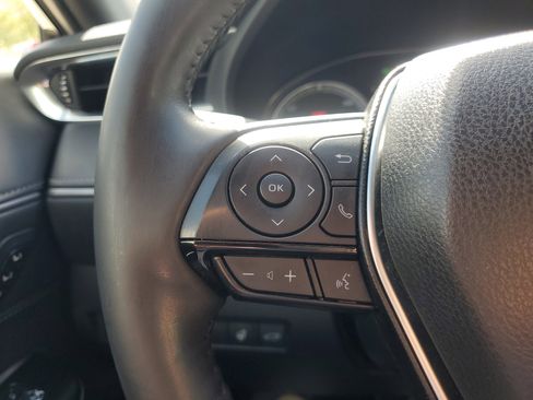 Used 2021 Toyota Venza XLE w/ Softex Package image 22