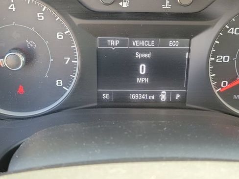 Used 2018 GMC Acadia SLE w/ Driver Alert Package I AWD/4WD image 9