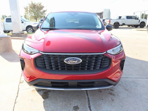 New 2026 Ford Escape Active FWD image 9