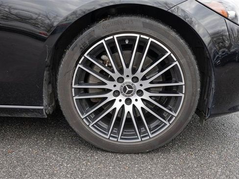 Used 2023 Mercedes-Benz C 300 4MATIC Sedan image 11