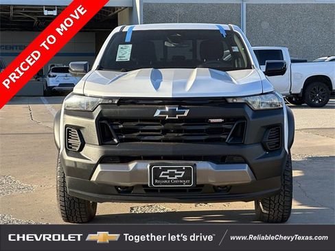 Used 2023 Chevrolet Colorado Trail Boss w/ Technology Package image 7