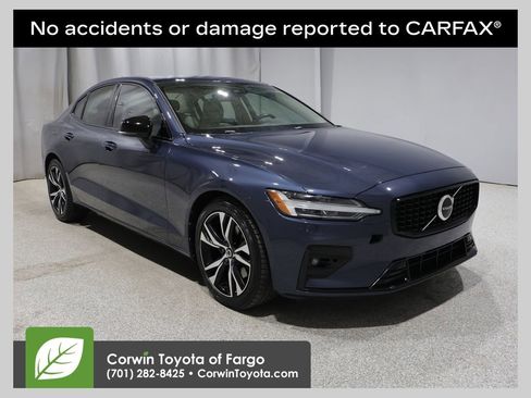 Used 2023 Volvo S60 B5 Core AWD/4WD image 1