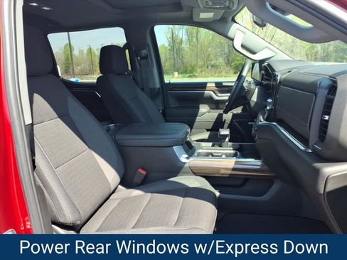 Certified 2025 Chevrolet Silverado 1500 RST AWD/4WD image 24