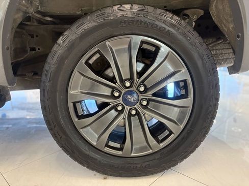 Used 2018 Ford F150 Lariat w/ Equipment Group 502A Luxury image 46