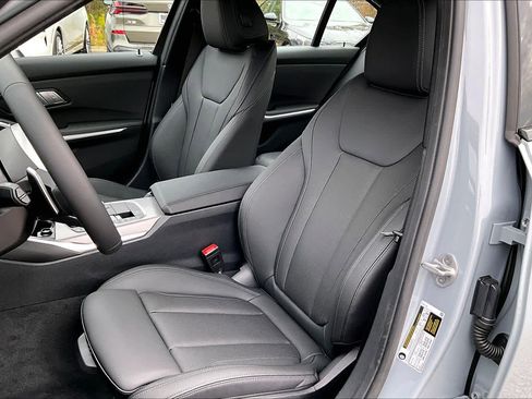 New 2026 BMW 330i 330i w/ M Sport Package image 7