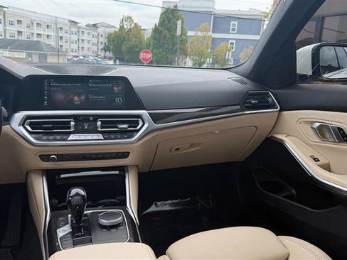 Used 2021 BMW 330i Sedan w/ Premium Package RWD image 28