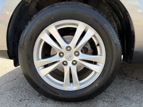 Used 2012 Hyundai Santa Fe SE image 13