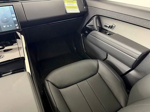 New 2026 Land Rover Range Rover Sport Dynamic SE AWD/4WD image 27