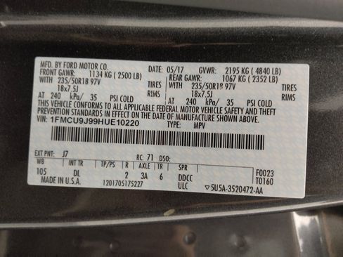 Used 2017 Ford Escape Titanium AWD/4WD image 33