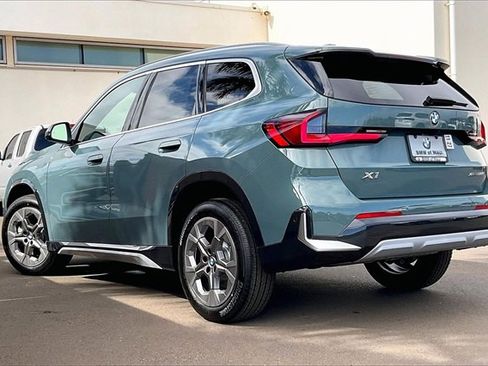 New 2026 BMW X1 xDrive28i w/ Technology Package image 3