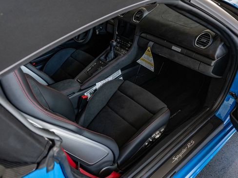 Certified 2024 Porsche 718 Boxster Spyder RS image 21