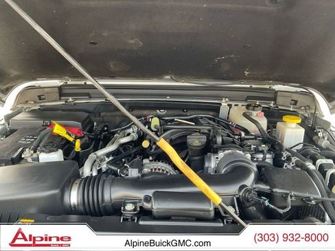 Used 2023 Jeep Gladiator Overland image 19