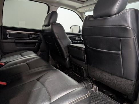 Used 2018 RAM 2500 Laramie w/ Sport Appearance Group image 18