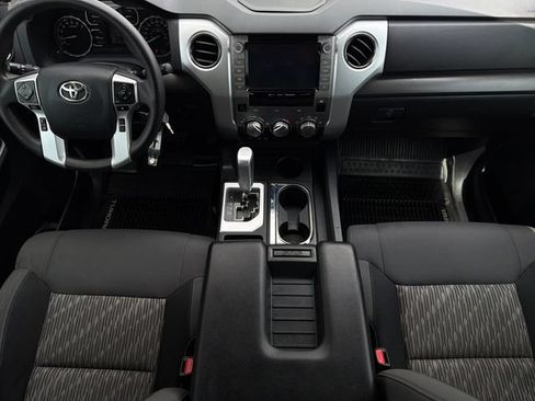 Used 2020 Toyota Tundra SR5 w/ SR5 Upgrade Package RWD image 9
