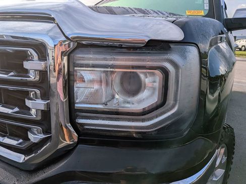 Used 2018 GMC Sierra 1500 SLT w/ SLT Premium Package AWD/4WD image 2