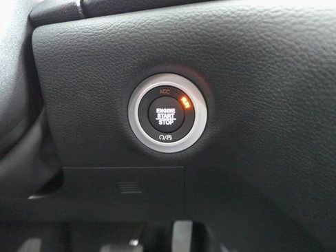 New 2026 Chrysler Pacifica Select image 22