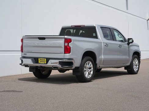 Used 2019 Chevrolet Silverado 1500 LTZ w/ LTZ Premium Package AWD/4WD image 3
