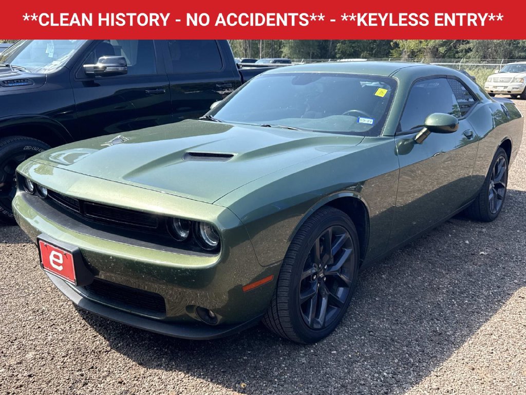 Used 2021 Dodge Challenger SXT w/ Blacktop Package RWD image 2