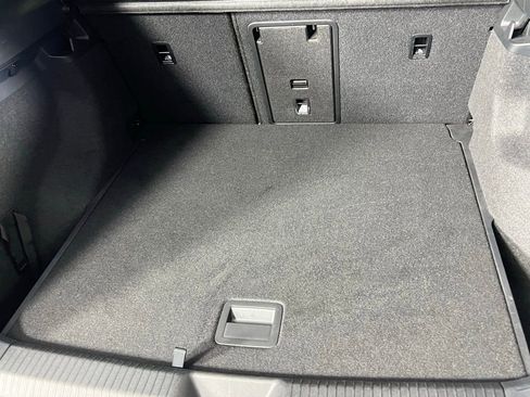 Used 2022 Volkswagen ID.4 Pro S w/ Gradient Package image 25