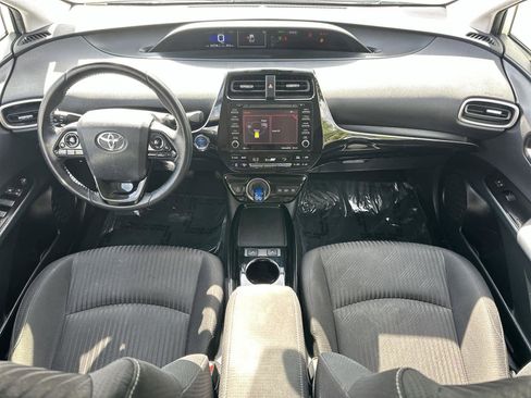 Used 2021 Toyota Prius Prime LE image 10