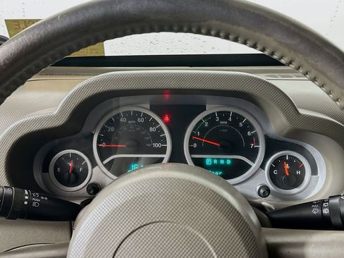 Used 2007 Jeep Wrangler Unlimited X w/ PWR Convenience Group AWD/4WD image 11