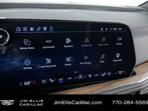 Used 2025 Chevrolet Tahoe High Country RWD image 13