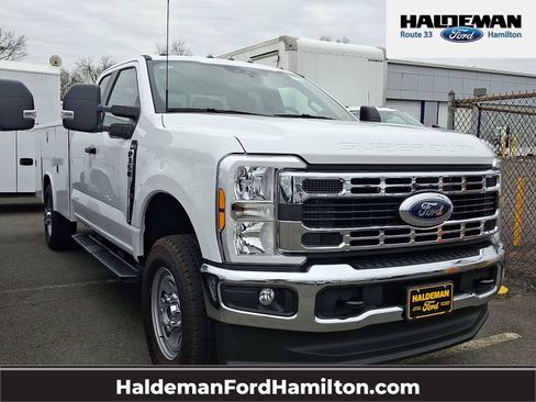 New 2025 Ford F350 XL w/ XL Chrome Package image 1