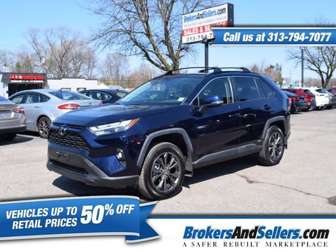 Used 2025 Toyota RAV4 XLE Premium w/ Weather Package image 1