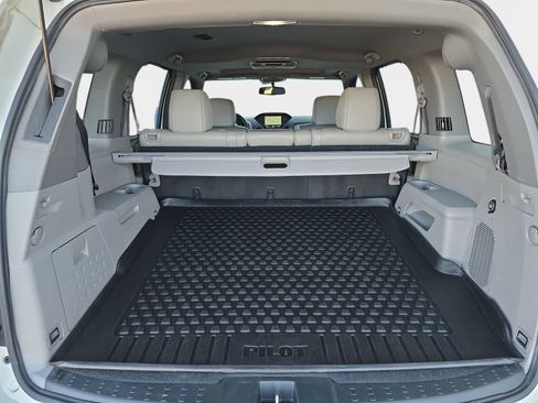 Used 2015 Honda Pilot Touring image 16