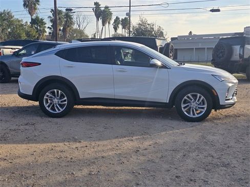 New 2026 Buick Envista Preferred w/ Convenience I Package image 4