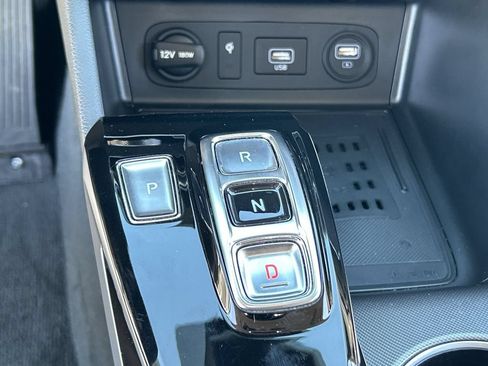 Used 2023 Hyundai Sonata SEL w/ Convenience Package FWD image 16