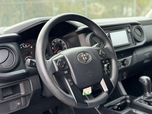 Used 2019 Toyota Tacoma SR5 image 7