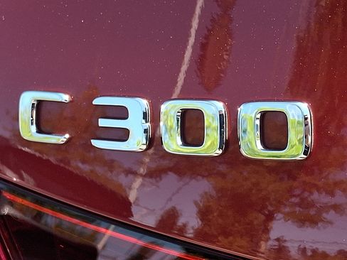 Used 2024 Mercedes-Benz C 300 4MATIC Sedan image 32