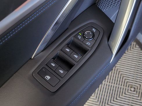 Used 2026 BMW X1 xDrive28i w/ M Sport Package image 22