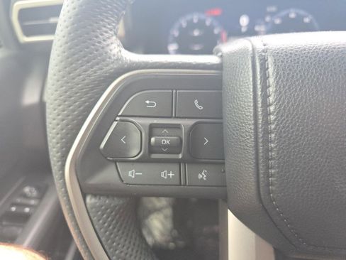 Used 2024 Toyota Tacoma Limited image 20