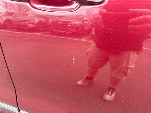 Used 2015 GMC Sierra 1500 SLT w/ SLT Crew Cab Value Package image 32