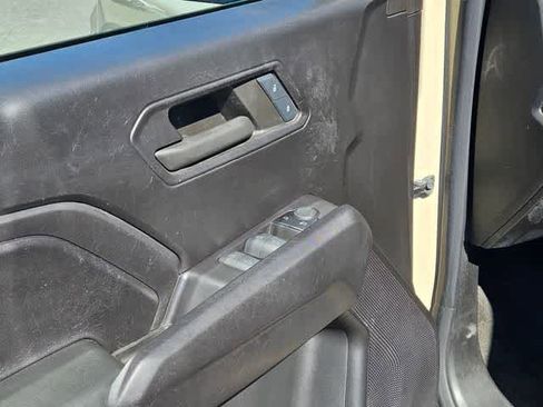 Used 2024 Chevrolet Colorado W/T image 16