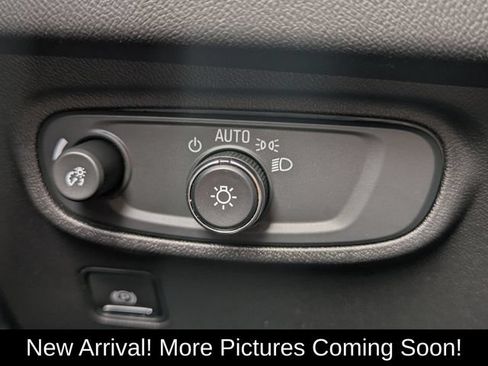 Certified 2023 GMC Terrain SLE w/ Driver Convenience Package AWD/4WD image 19