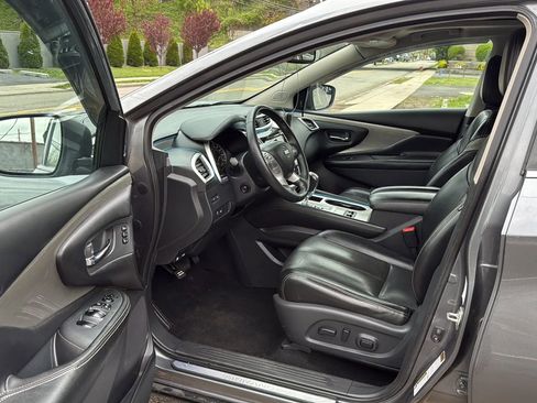 Used 2018 Nissan Murano Platinum w/ Cargo Package image 21