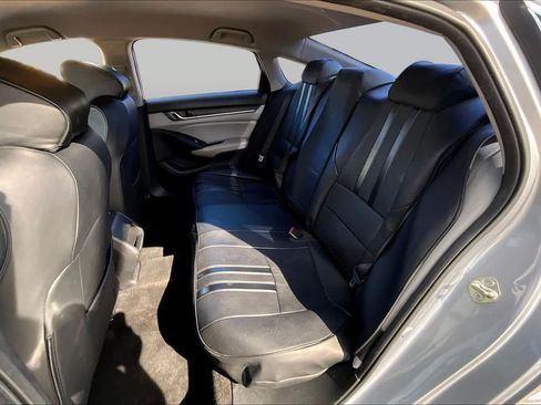 Used 2019 Honda Accord LX image 20