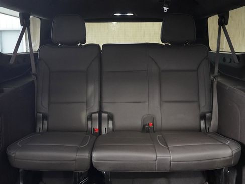 Used 2023 GMC Yukon XL Denali AWD/4WD image 37